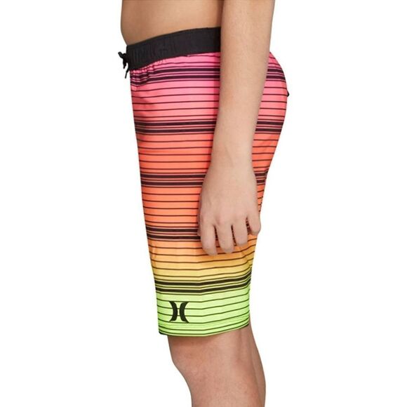 NWT HURLEY BOYS SWIM TRUNKS - Picture 3 of 3